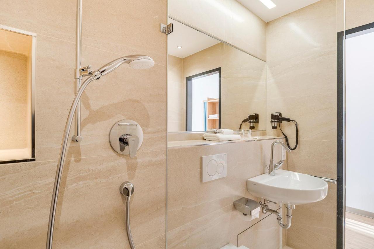 Hotel-Etage Apfelrot แอร์ดิง ภายนอก รูปภาพ