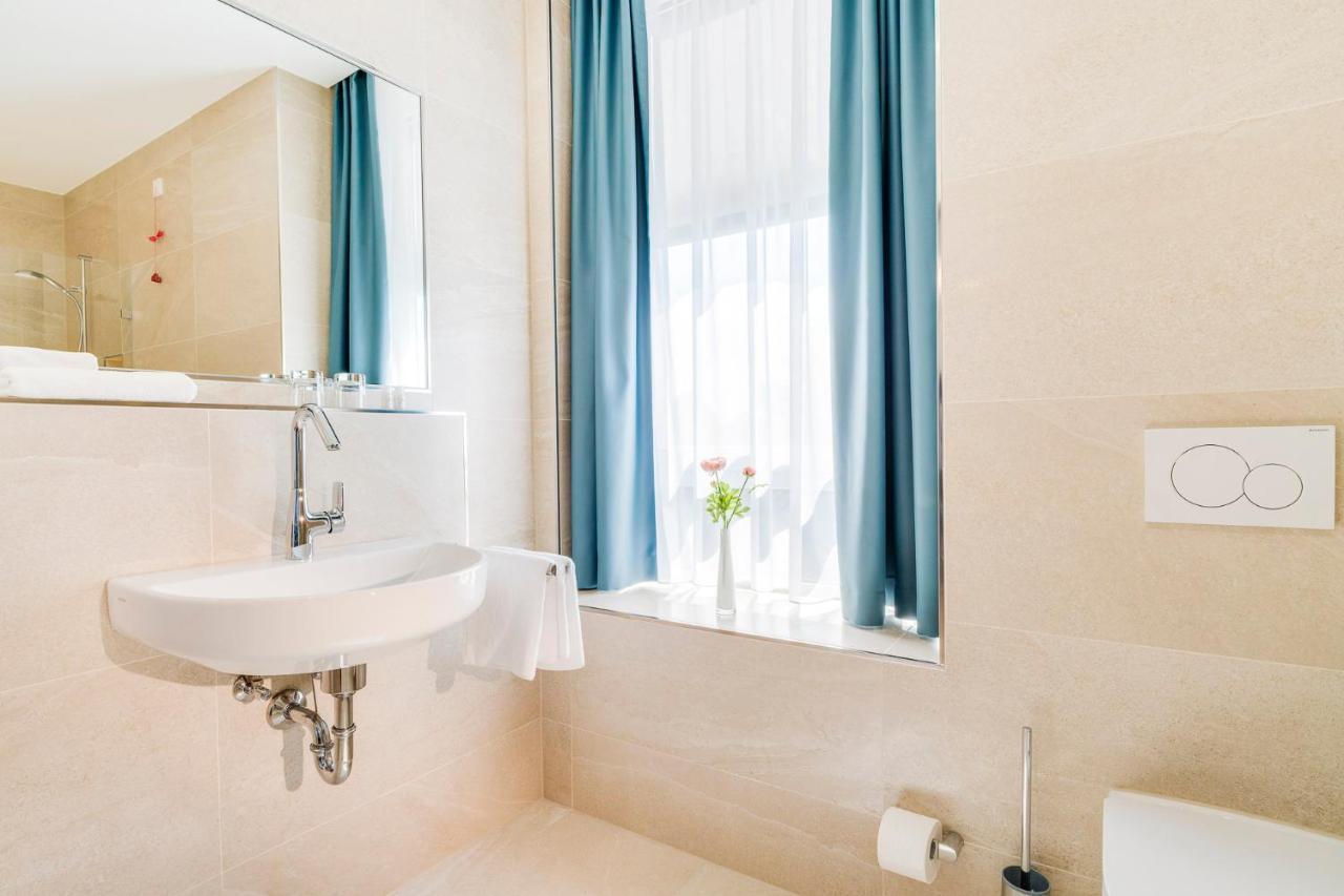 Hotel-Etage Apfelrot แอร์ดิง ภายนอก รูปภาพ