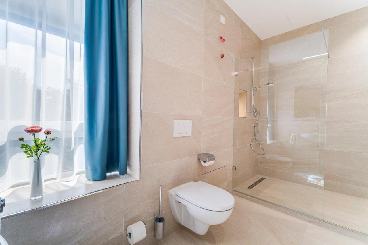 Hotel-Etage Apfelrot แอร์ดิง ภายนอก รูปภาพ