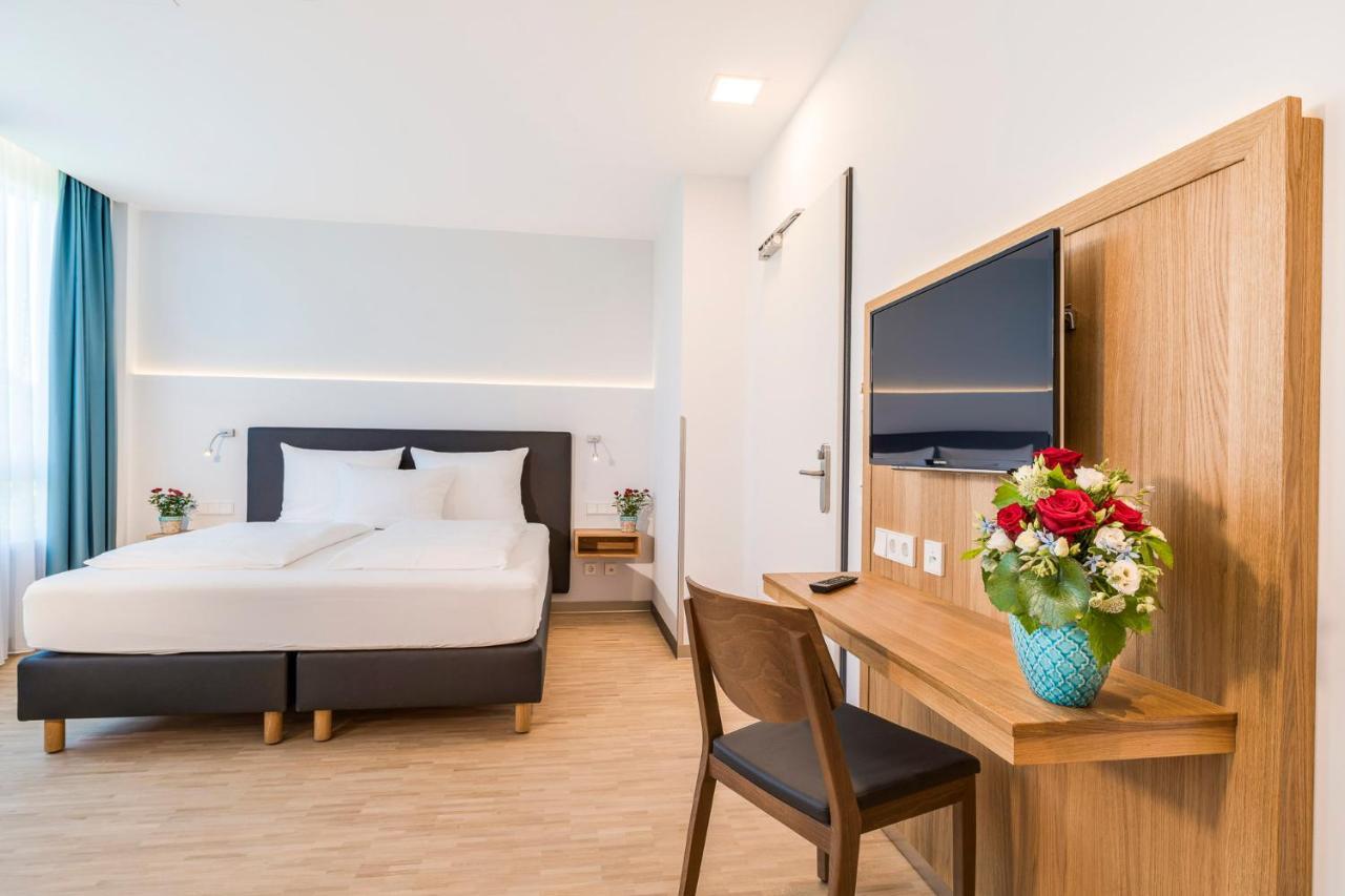 Hotel-Etage Apfelrot แอร์ดิง ภายนอก รูปภาพ